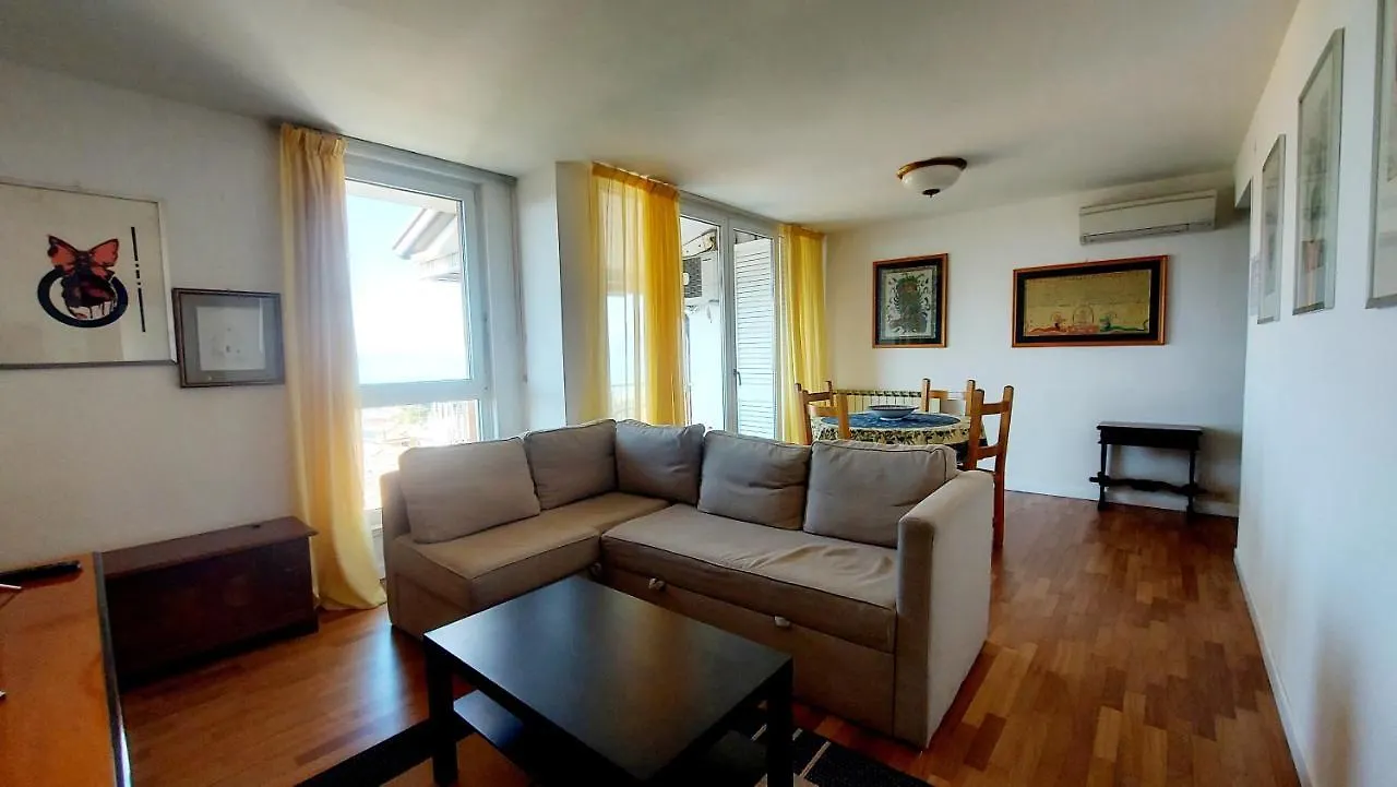 Panoramic Apartment Bardolino Itálie