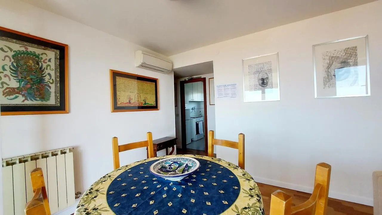 Panoramic Apartment Bardolino