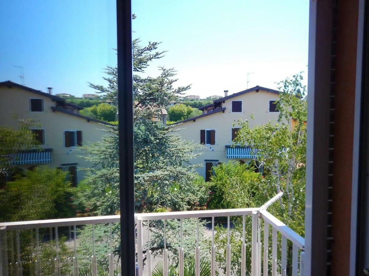 Panoramic Apartment Bardolino