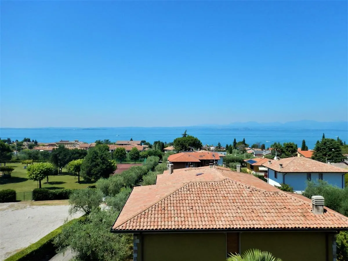 Panoramic Apartment Bardolino