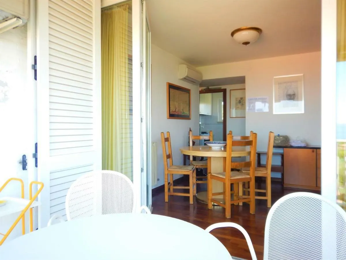 Panoramic Apartment Bardolino Italy
