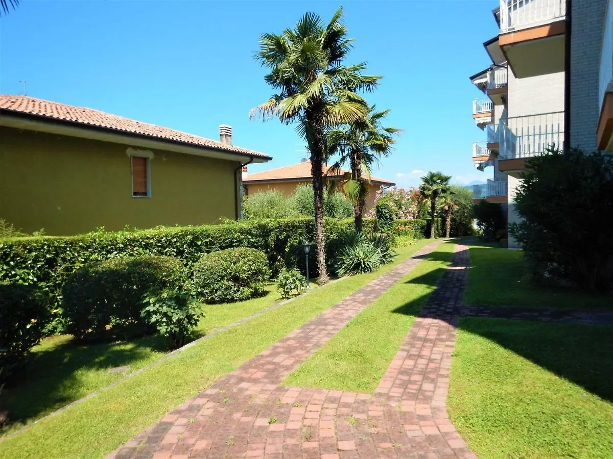 Panoramic Apartment Bardolino